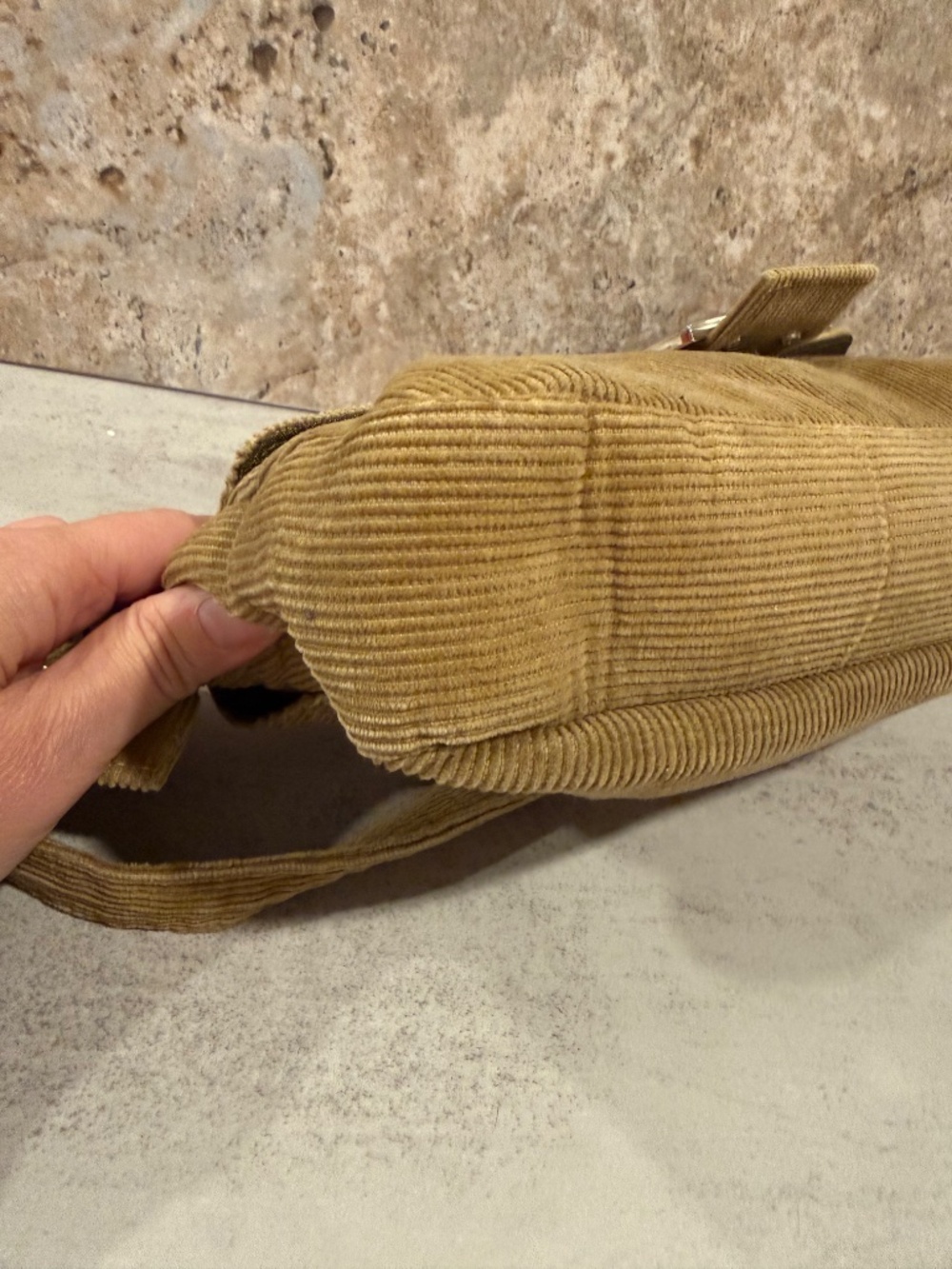 Vintage Fendi Baguette Corduroy Shoulder Bag - Picture 4 of 12